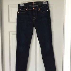 7 for all mankind dark cropped skinny jeans - 25